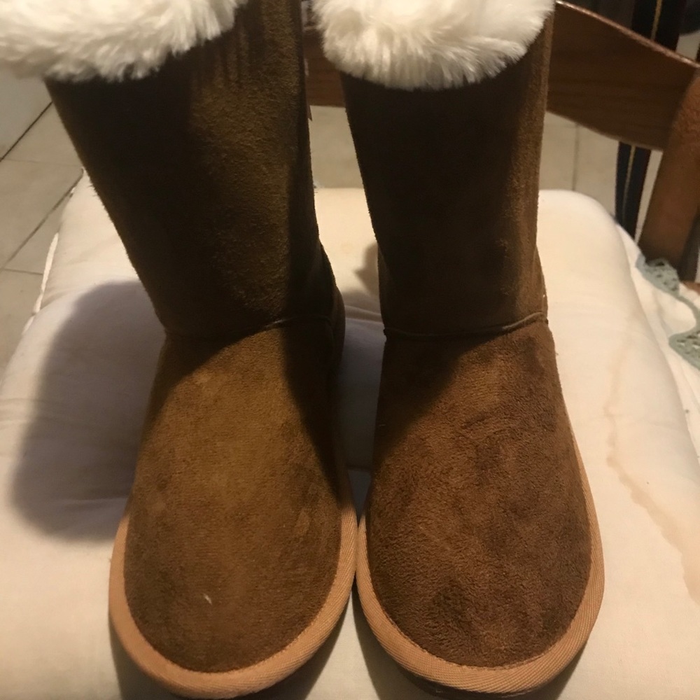 NEW! Rampage Girl Boots